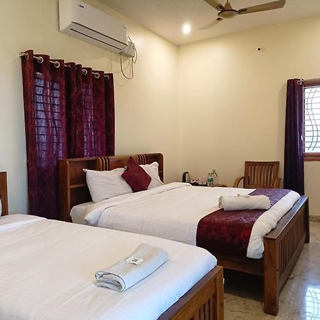 Bairava Bliss Inn Rāmeswaram Exterior foto