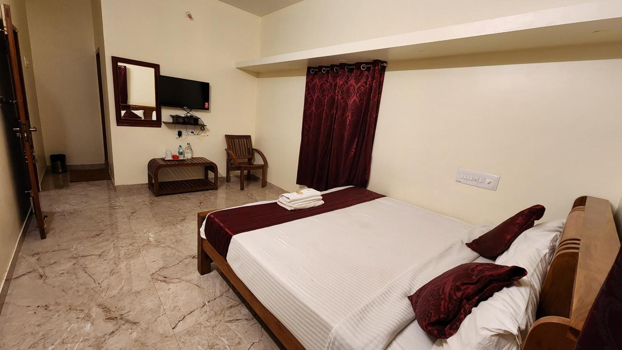 Bairava Bliss Inn Rāmeswaram Exterior foto